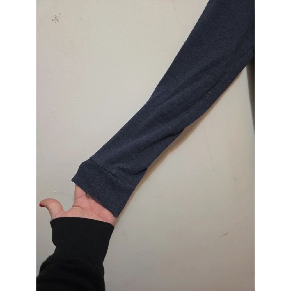 Blue Sweatshirt - Picture 2 of 4